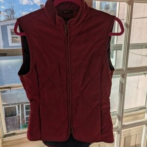 Barbour Women's Quilted Vest - Burgundy